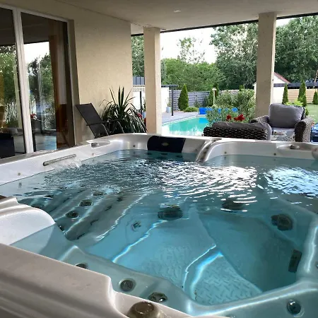 Luxury Villa Zamárdi