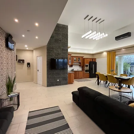 Luxury Villa Zamárdi