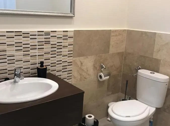 Luxury * Zamárdi
